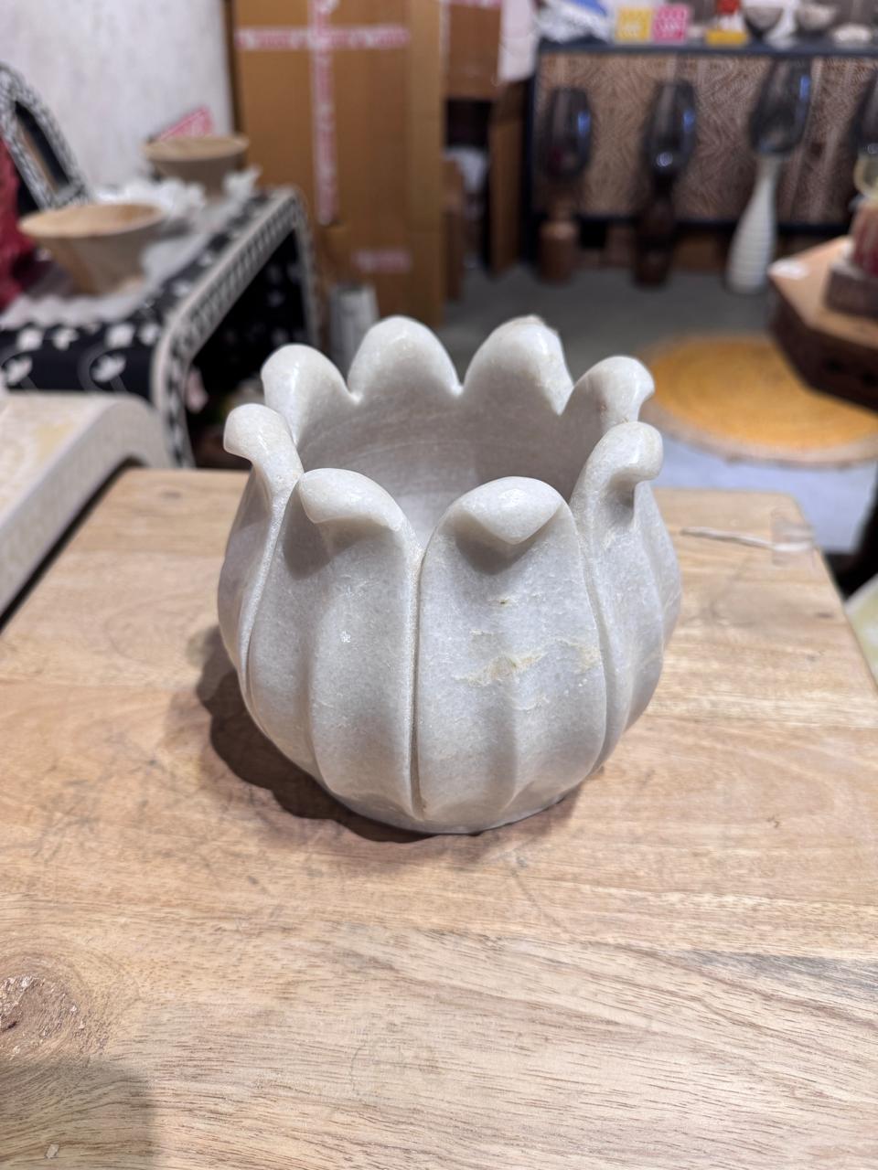 Marble Tealight Bowl Flower | 13x12x13cm