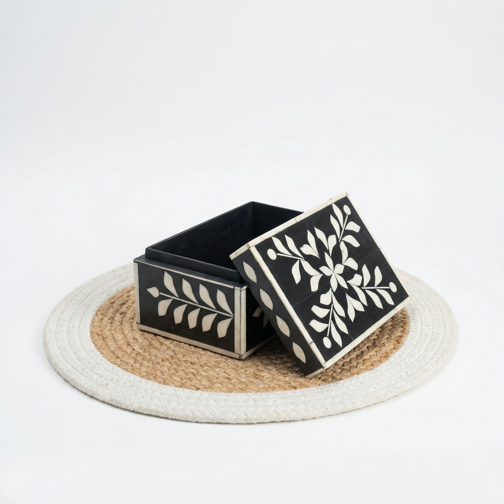 Jewellery Box Black | Bone Inlay | 20x12.5x10 cm