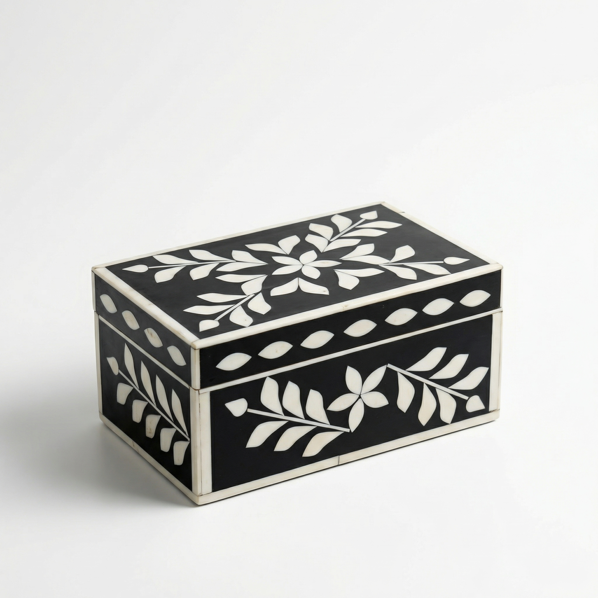 Jewellery Box Black | Bone Inlay | 20x12.5x10 cm