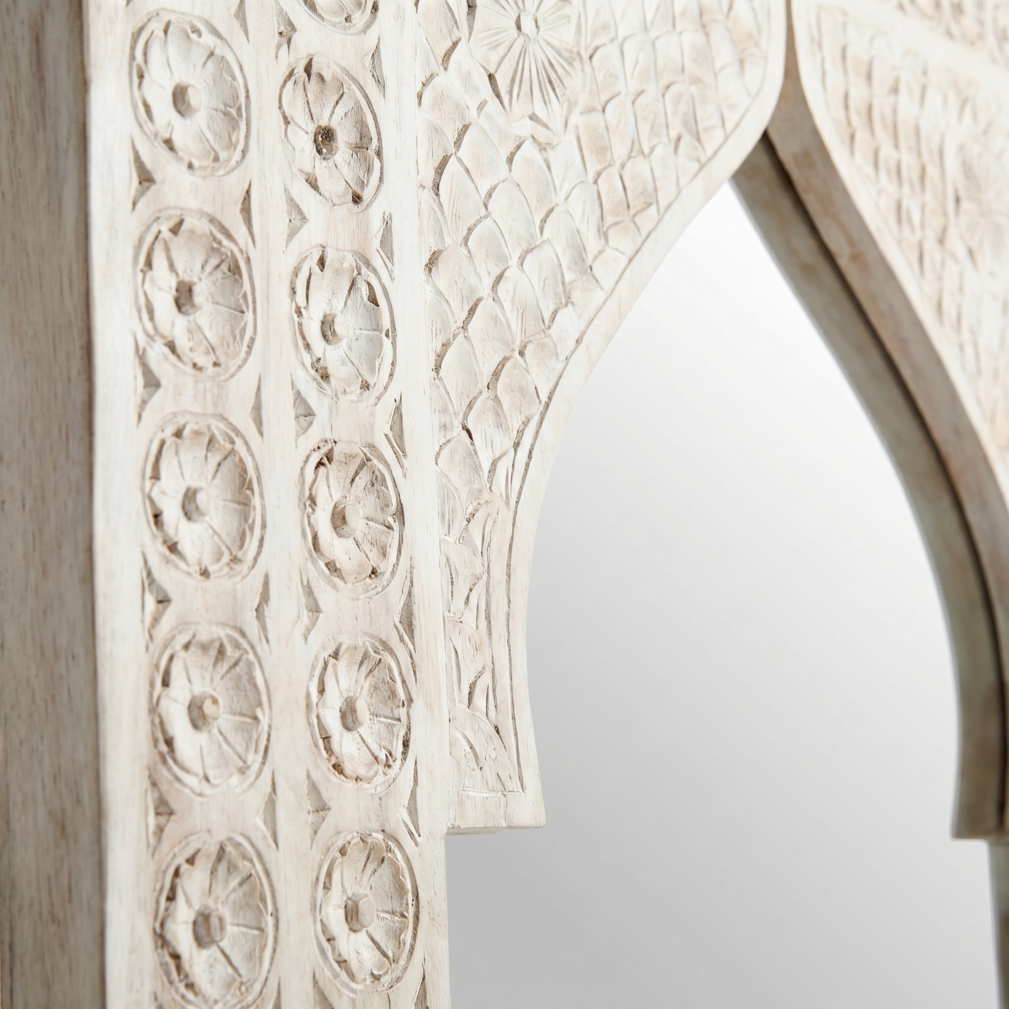 White Arch Mirror Frame (Frame only) | 120x75x3cm