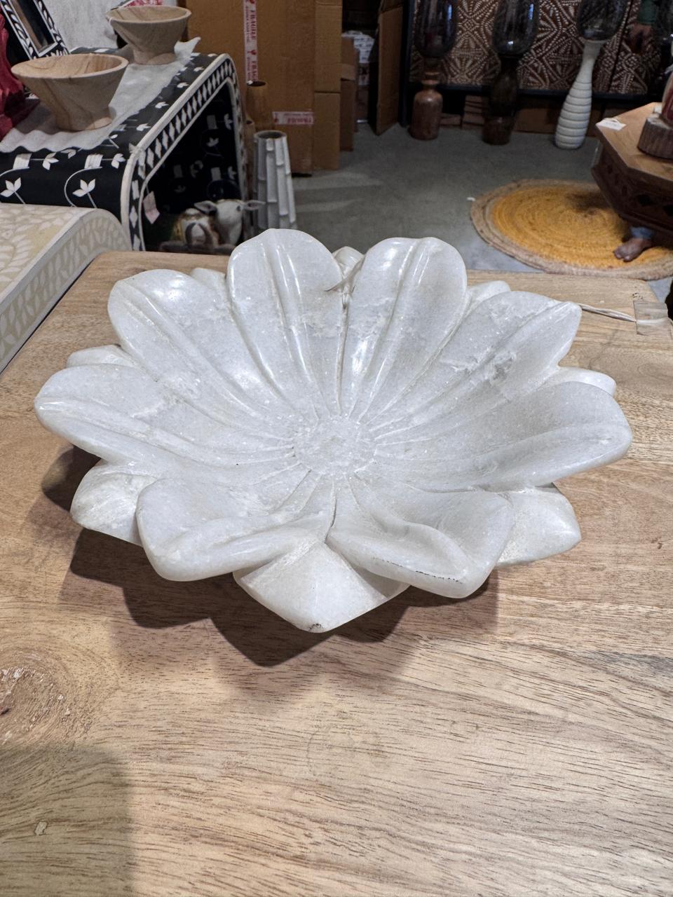 Marble Flower Bowl | 20x20x6cm