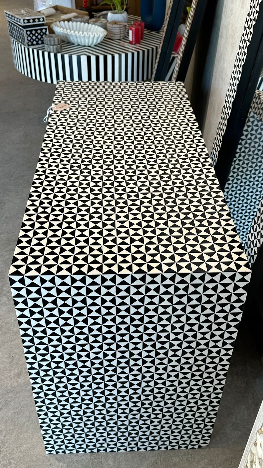 Inlay Console & Mirror Set