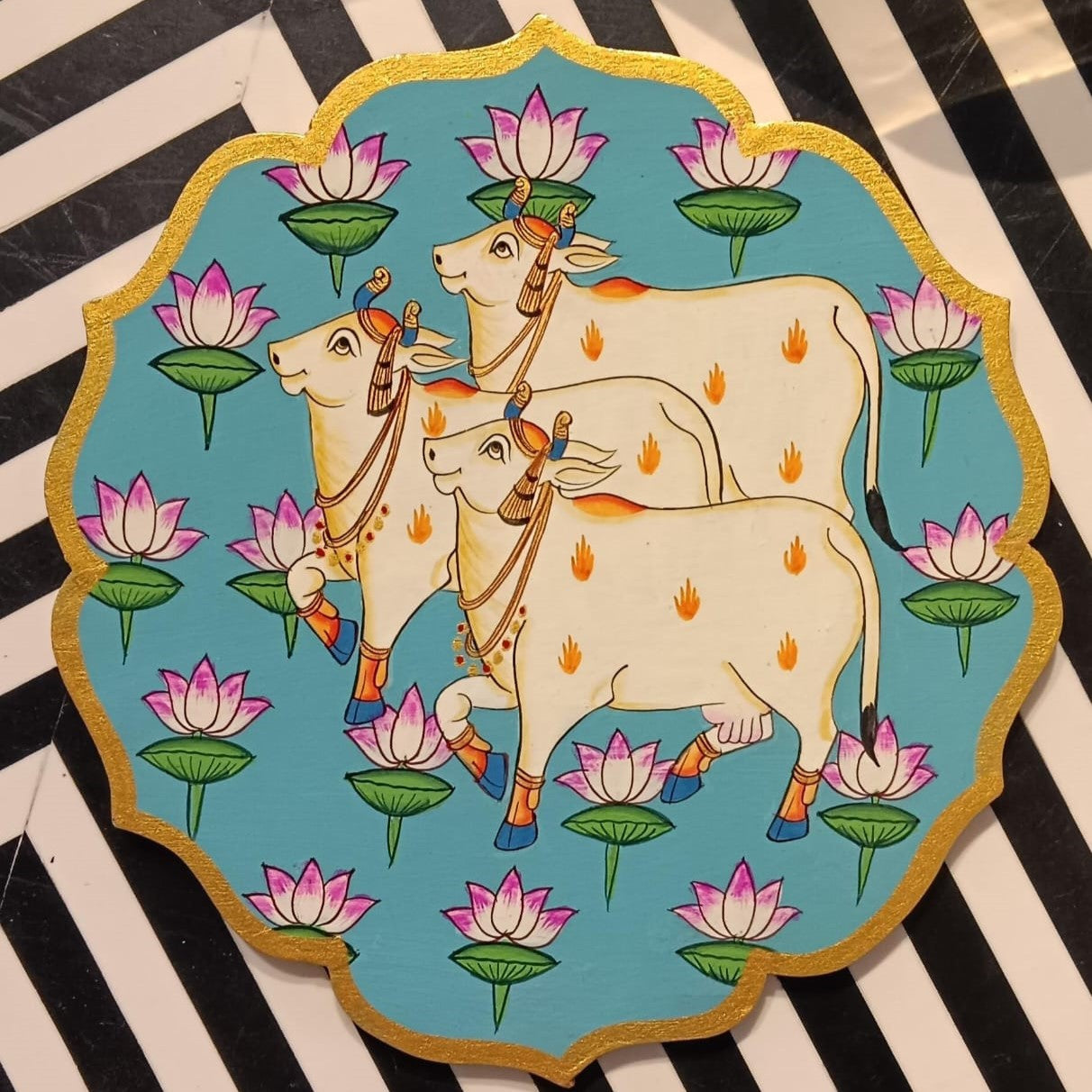 Wooden Pichwai Wall Plate | 9.5 Inches | Handpainted | Blue | Nandi