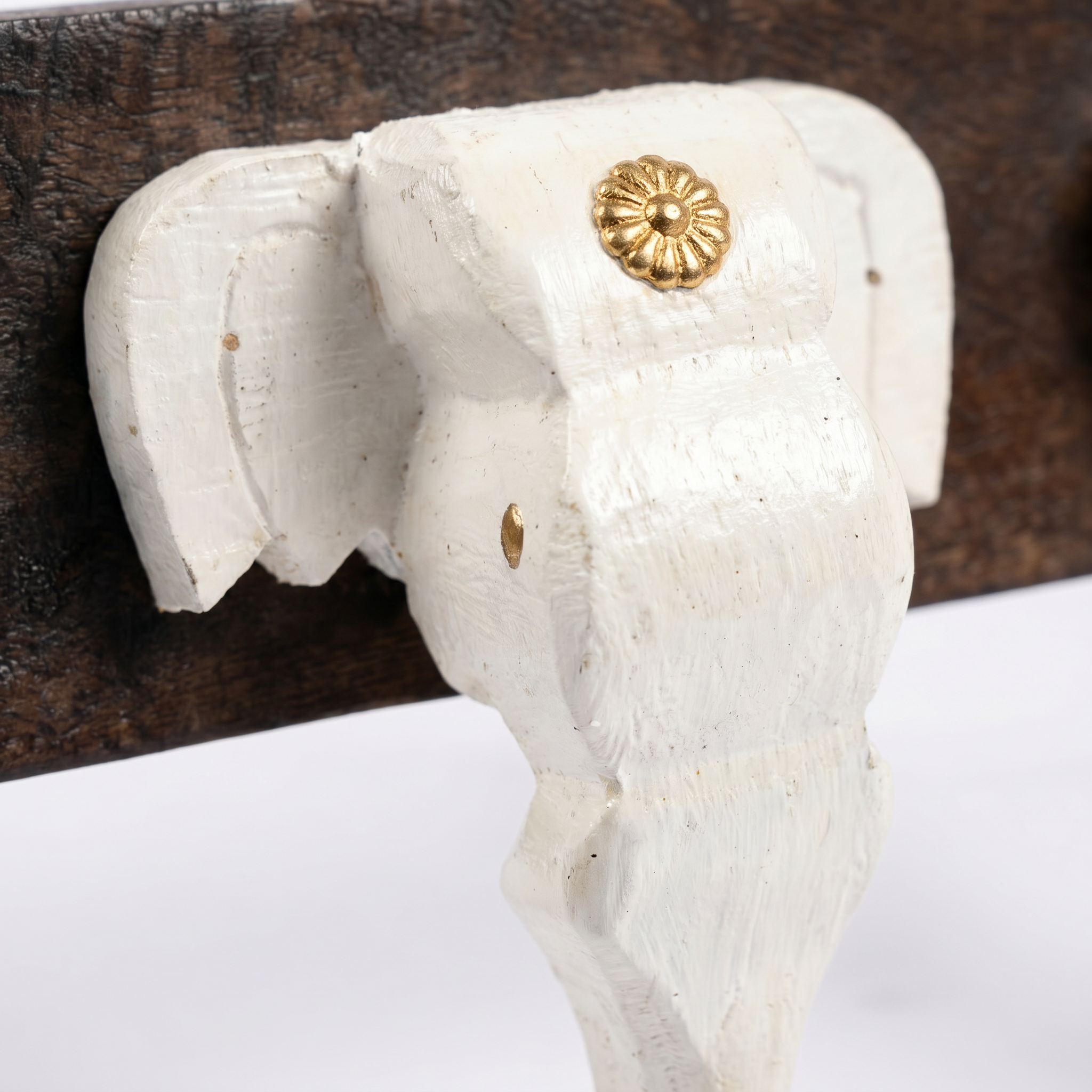 Wooden Elephant Keychain Holder | Brown Base | 7x18x3 Inch | White Elephants