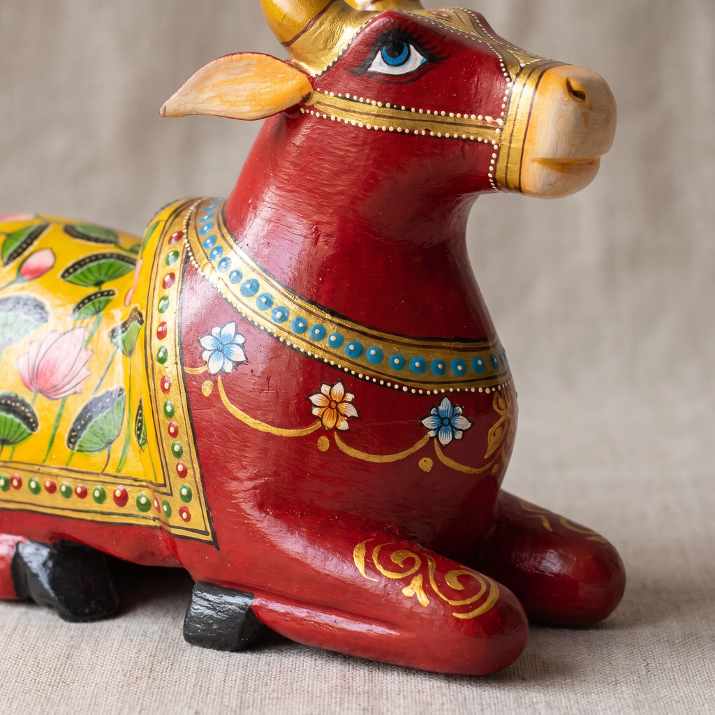 Handpainted Nandi Red | 9x7x3.5inch